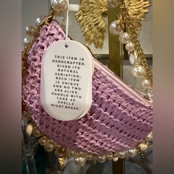 NWT Lavender Shell Straw Top Handle Bag | Pearl & Gold Vacation Must-have 🆕 - Picture 6 of 9